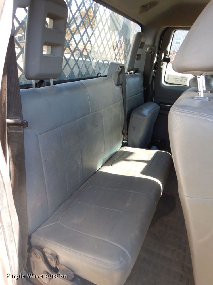 image for item DS5604 2012 Ford F550 Super Duty XL  flatbed truck