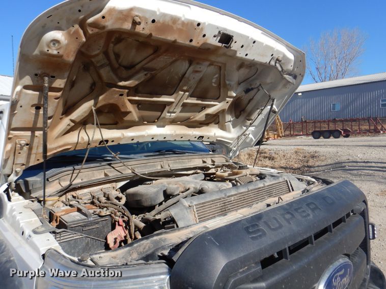 image for item DS5604 2012 Ford F550 Super Duty XL  flatbed truck