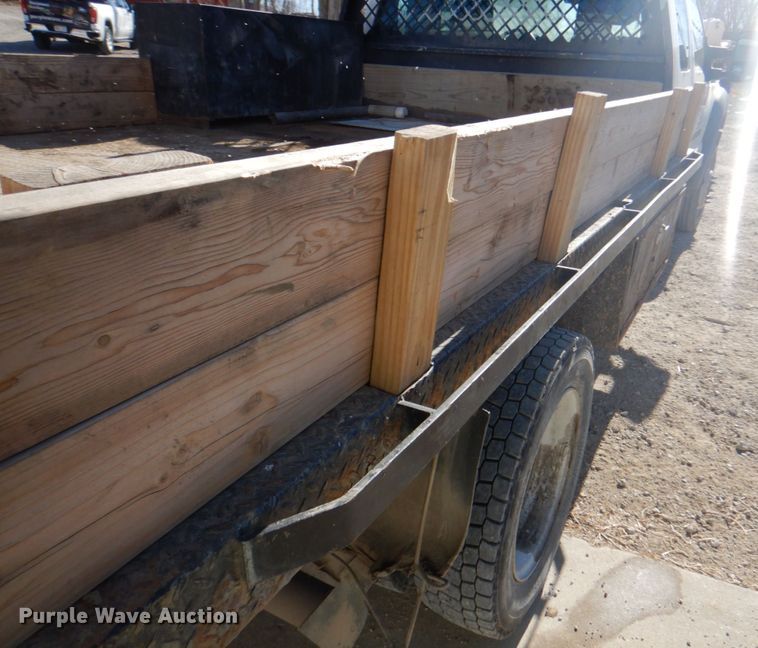 image for item DS5604 2012 Ford F550 Super Duty XL  flatbed truck