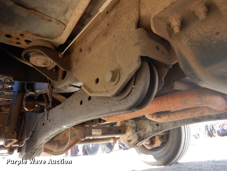 image for item DS5604 2012 Ford F550 Super Duty XL  flatbed truck