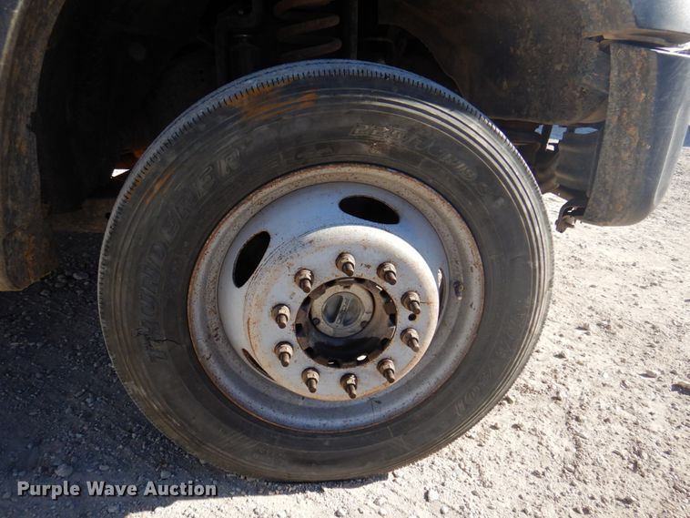 image for item DS5604 2012 Ford F550 Super Duty XL  flatbed truck