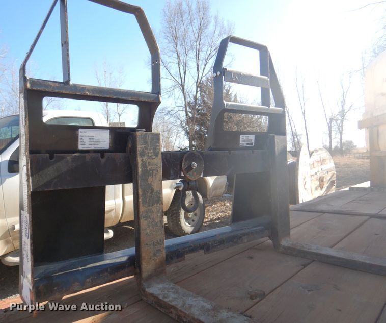 image for item DS5606 Woods 4400  48" L skid steer forks