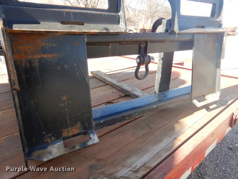 image for item DS5606 Woods 4400  48" L skid steer forks