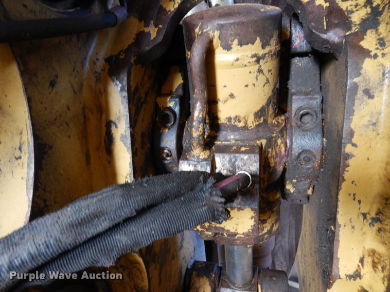 image for item EY9784 Caterpillar 292-451  excavator quick attach