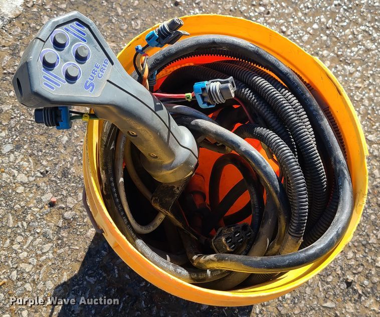 image for item GB9187 Eskrine  72" W skid steer broom