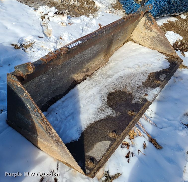 image for item GB9189 76" W skid steer bucket