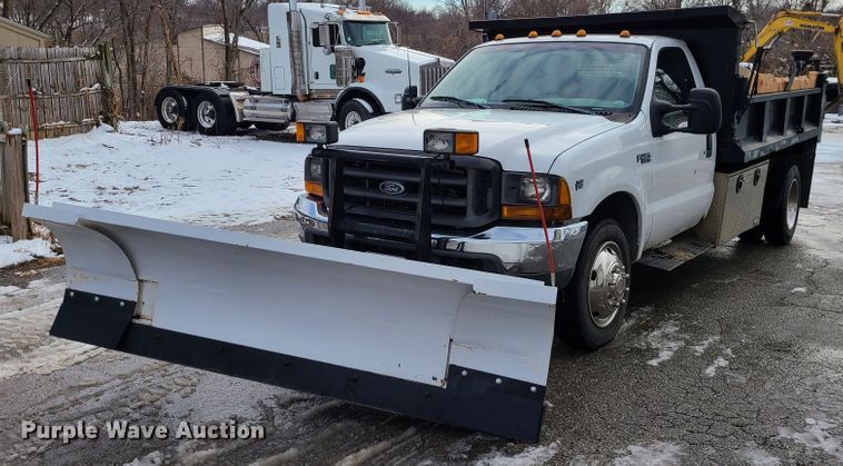 image for item GB9193 1999 Ford F450 Super Duty  dump truck