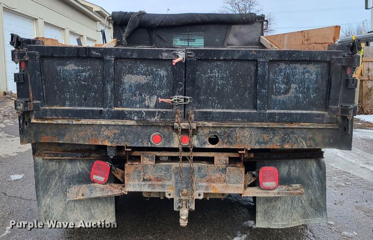 image for item GB9193 1999 Ford F450 Super Duty  dump truck