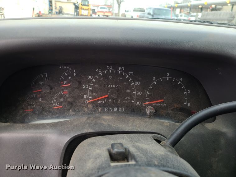 image for item GB9193 1999 Ford F450 Super Duty  dump truck