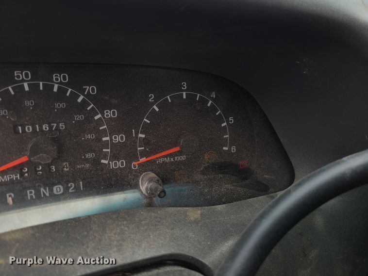 image for item GB9193 1999 Ford F450 Super Duty  dump truck