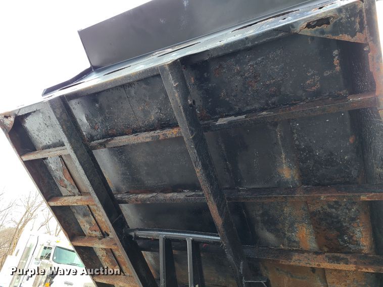 image for item GB9193 1999 Ford F450 Super Duty  dump truck