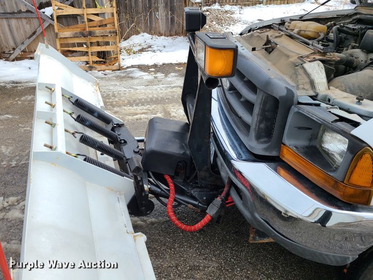 image for item GB9193 1999 Ford F450 Super Duty  dump truck