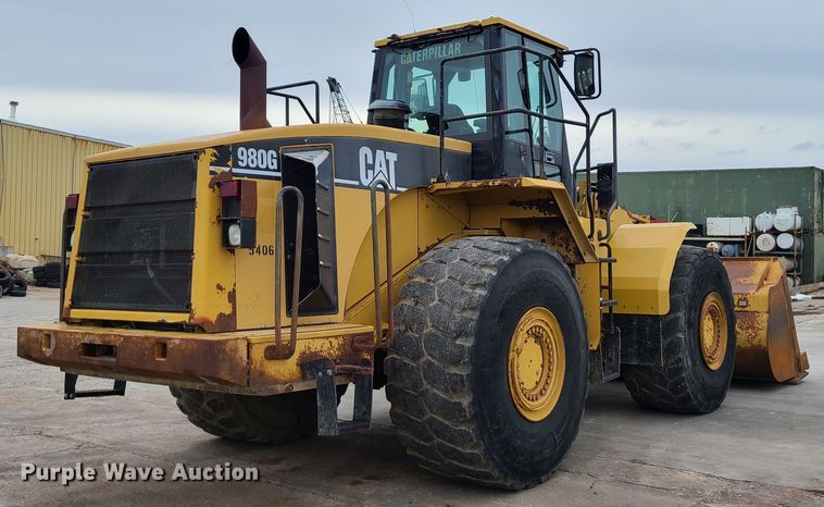 image for item GB9207 1999 Caterpillar 980G  wheel loader