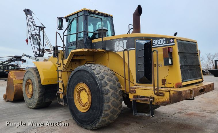 image for item GB9207 1999 Caterpillar 980G  wheel loader