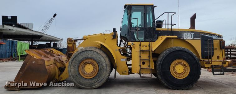 image for item GB9207 1999 Caterpillar 980G  wheel loader