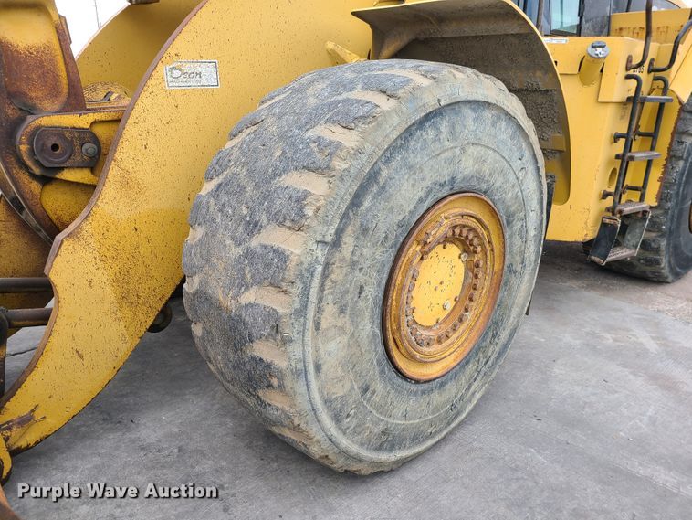 image for item GB9207 1999 Caterpillar 980G  wheel loader