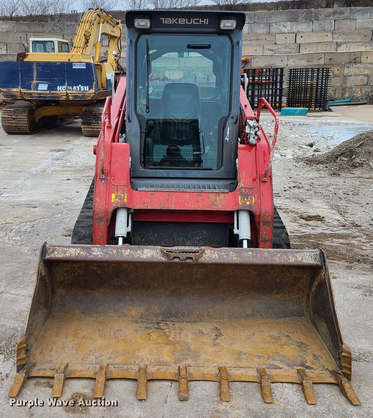image for item GB9208 2016 Takeuchi TL12  tracked skid steer loader