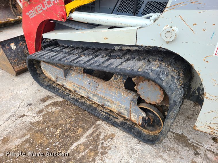 image for item GB9208 2016 Takeuchi TL12  tracked skid steer loader