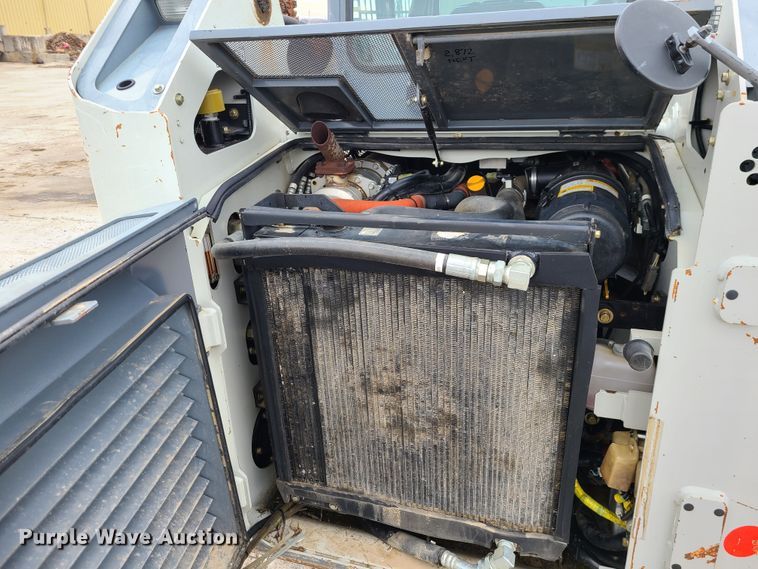 image for item GB9208 2016 Takeuchi TL12  tracked skid steer loader