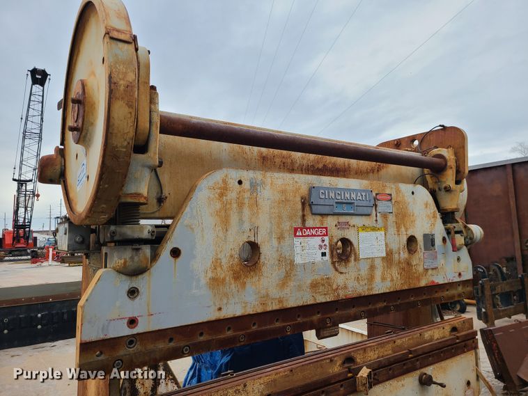 image for item GB9211 Cincinnati  10' metal brake