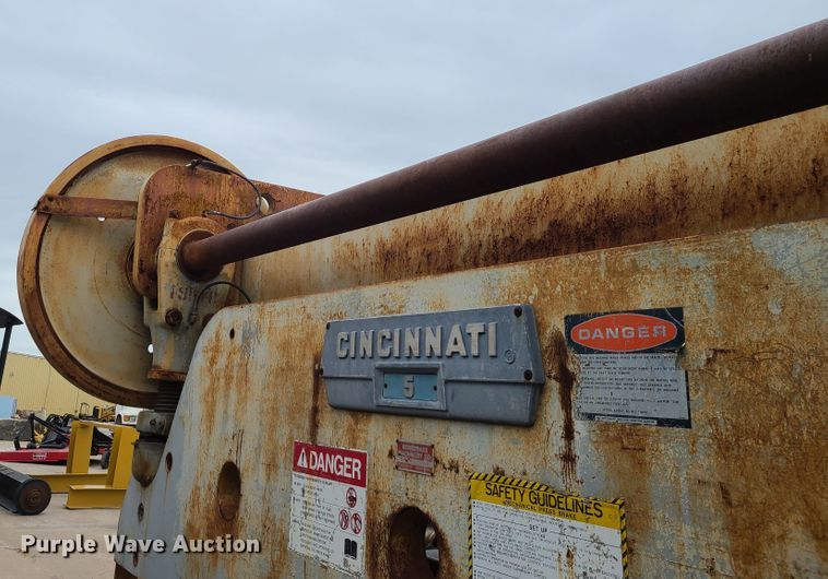 image for item GB9211 Cincinnati  10' metal brake