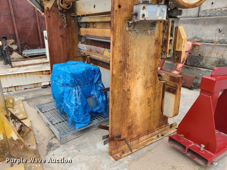 image for item GB9211 Cincinnati  10' metal brake