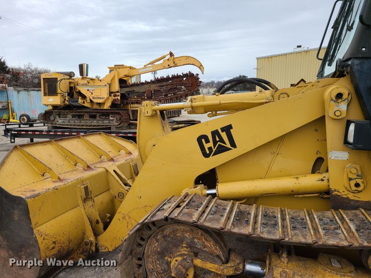 image for item GB9212 1999 Caterpillar 953C  track loader