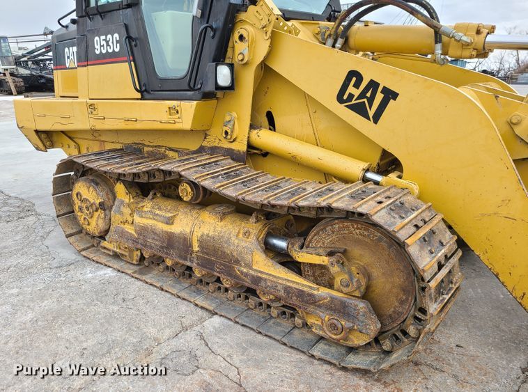 image for item GB9212 1999 Caterpillar 953C  track loader