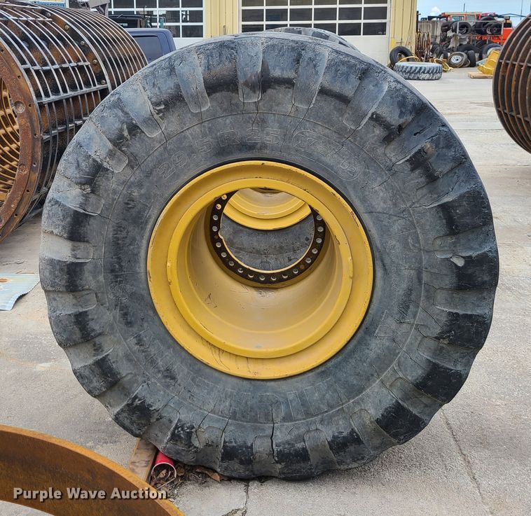 image for item GB9214 (4) 29.5-25 tires and wheels