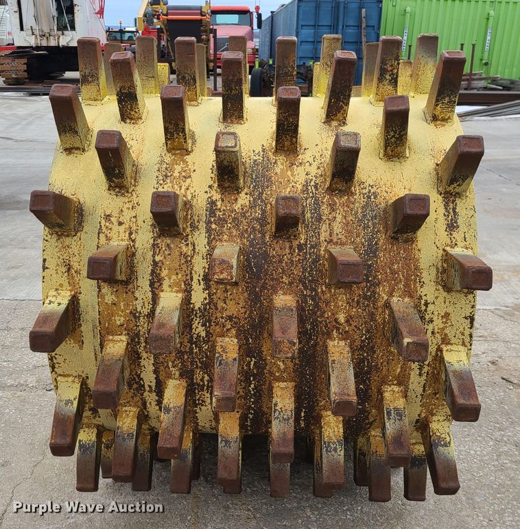 image for item GB9215 Wedge foot excavator roller