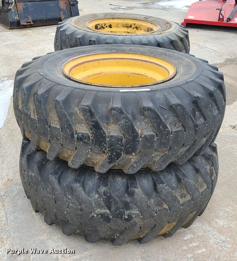 image for item GB9221 17.5R25 tires and wheels