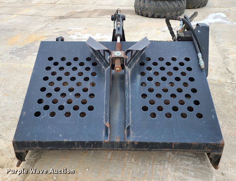 image for item GB9226 2005 Caterpillar LR15B  60" W skid steer landscape rake