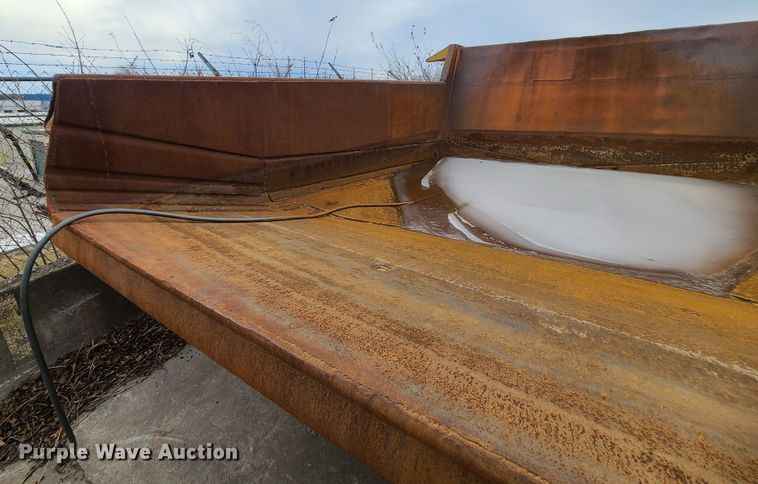 image for item GB9233 Caterpillar  haul truck dump bed