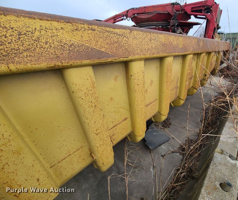 image for item GB9233 Caterpillar  haul truck dump bed