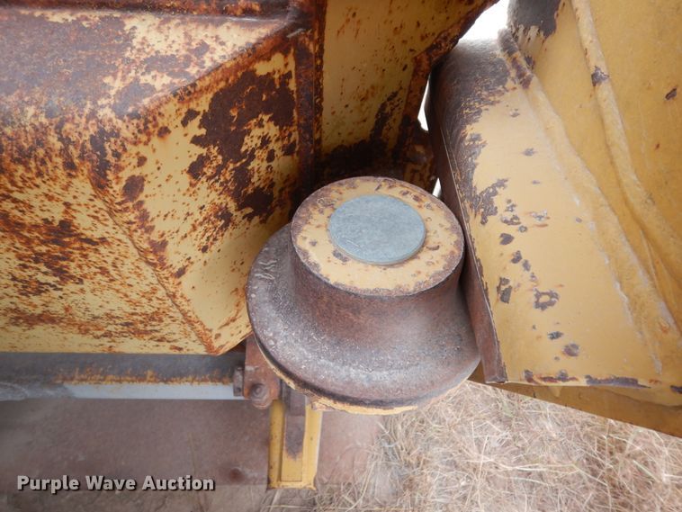 image for item HC9237 Noble 417  scraper