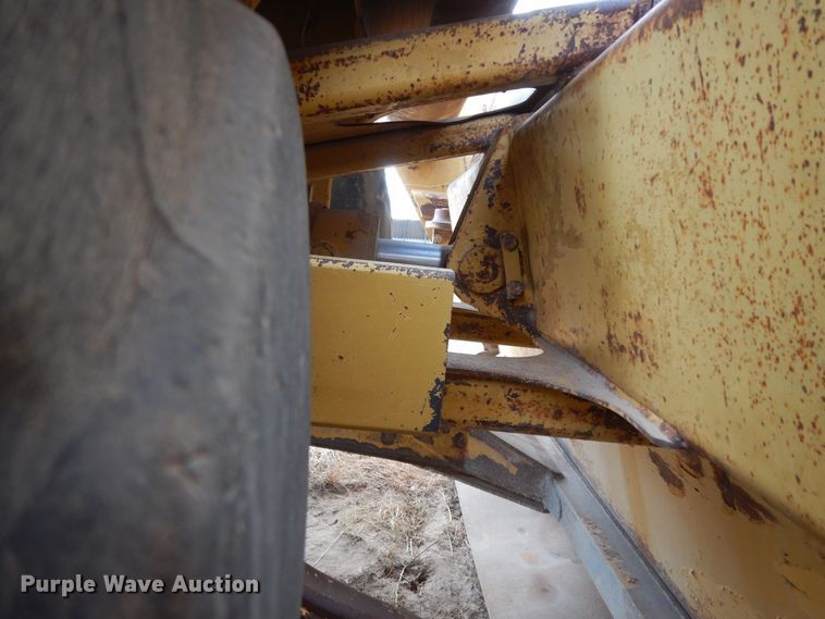 image for item HC9237 Noble 417  scraper