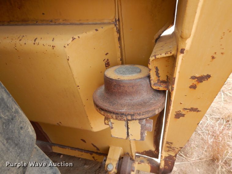 image for item HC9238 Noble 417  scraper