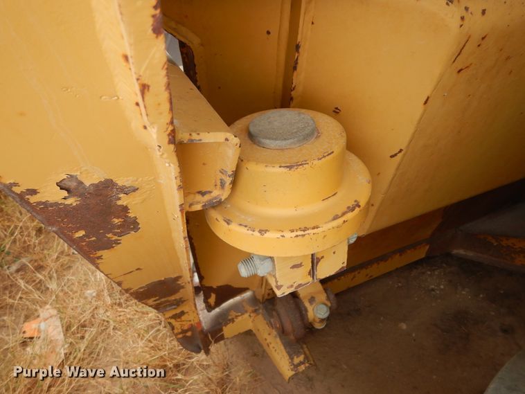 image for item HC9238 Noble 417  scraper