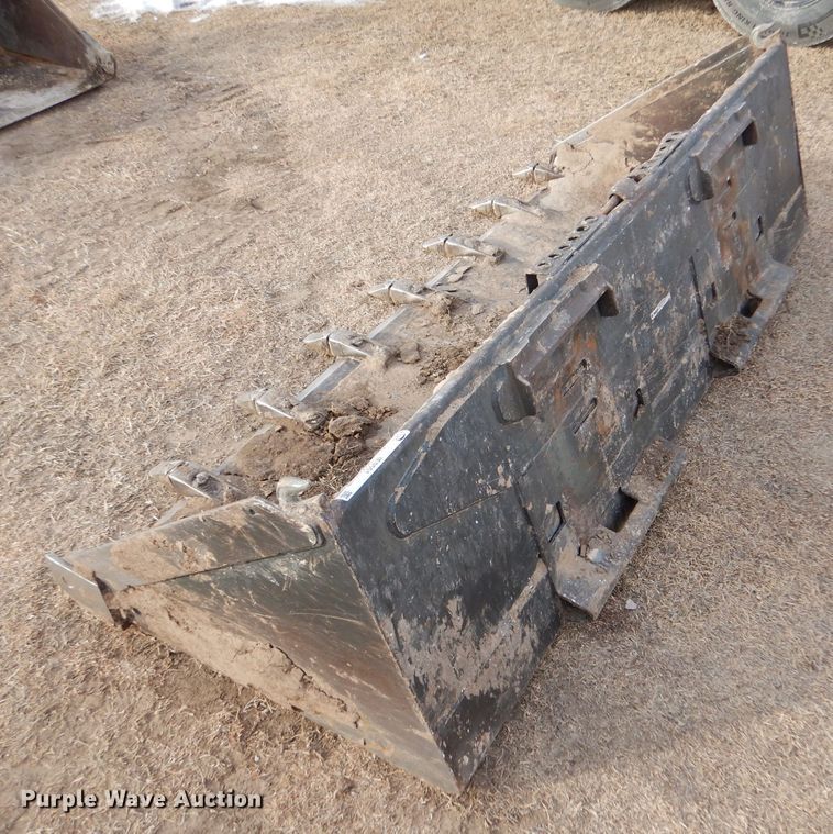 image for item IE9501 Bobcat 80" W skid steer bucket