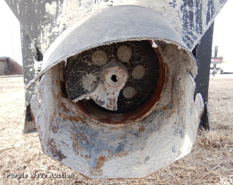 image for item IE9502 Danuser skid steer concrete auger bucket