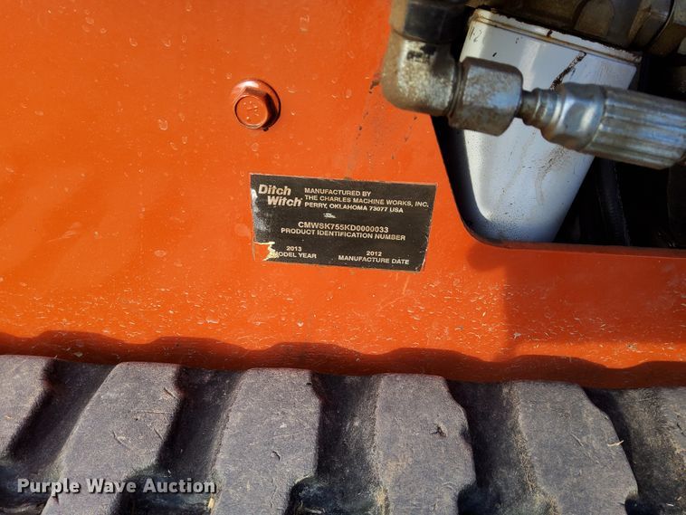 image for item IE9503 2013 Ditch Witch SK755  compact utility loader