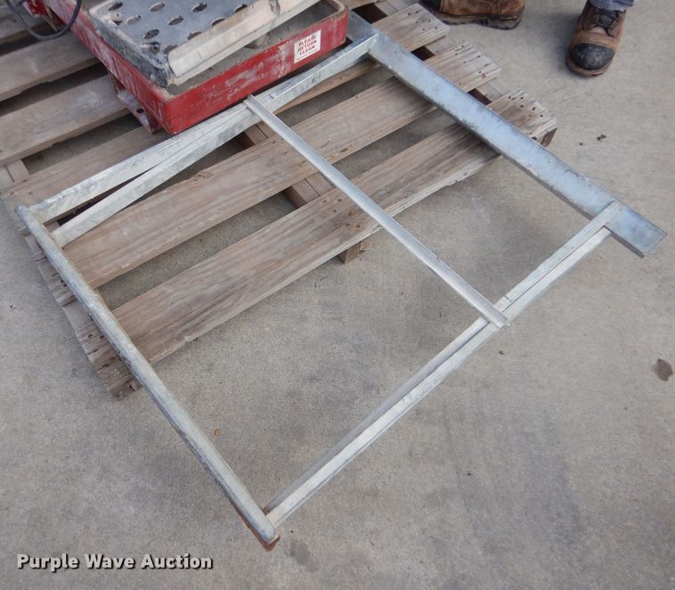 image for item IE9507 2013 MK Diamond MK-2001SV brick saw