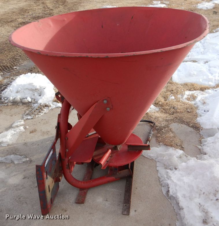 image for item IE9517 Agrex 500 skid steer spreader