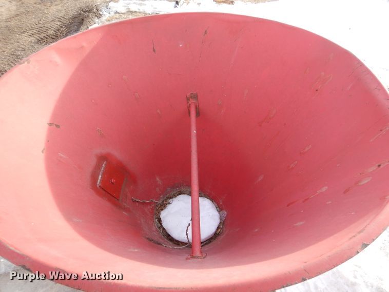 image for item IE9517 Agrex 500 skid steer spreader