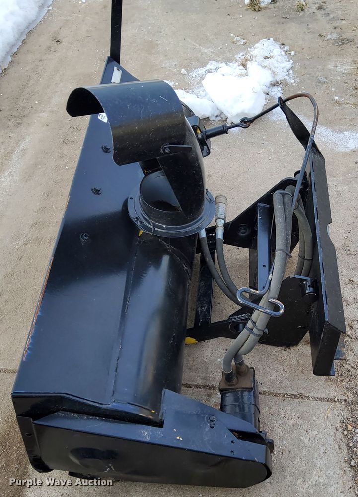 image for item IE9520 John Deere E060  46" W compact utility loader snow blower