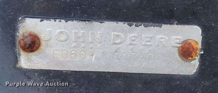 image for item IE9520 John Deere E060  46" W compact utility loader snow blower