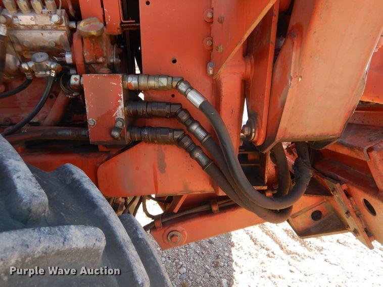 image for item IE9566 1999 Ditch Witch 7610  trencher