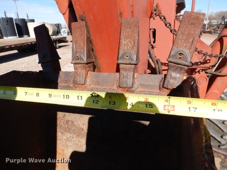 image for item IE9566 1999 Ditch Witch 7610  trencher