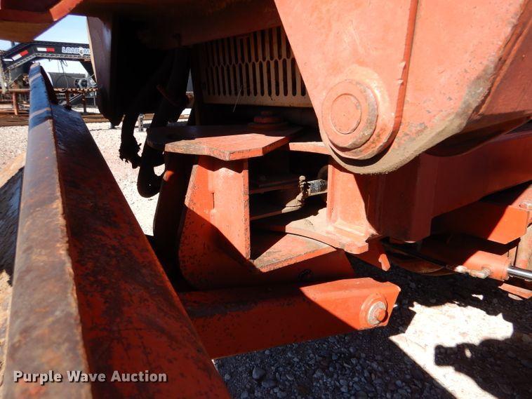 image for item IE9566 1999 Ditch Witch 7610  trencher