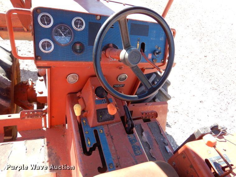 image for item IE9566 1999 Ditch Witch 7610  trencher